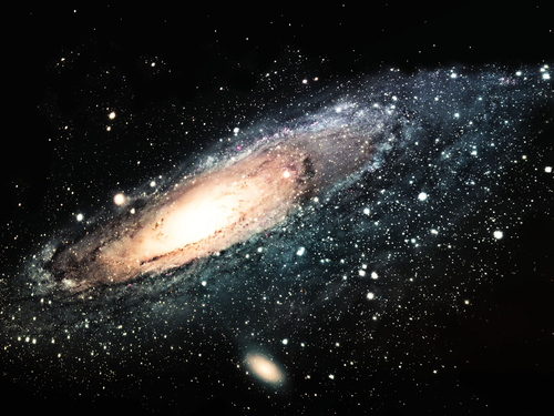 Estimating mass of the Andromeda galaxy